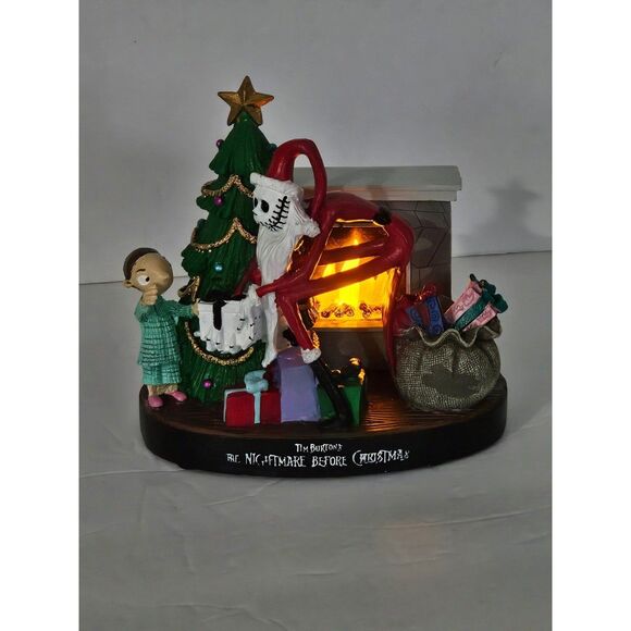 Nightmare Before Christmas Light Up Santa Jack Scene figurine - Picture 7 of 7